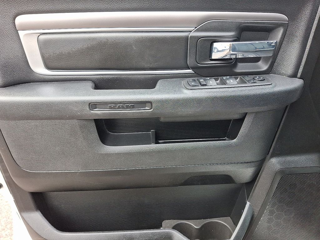 used 2022 Ram 1500 Classic car, priced at $29,123