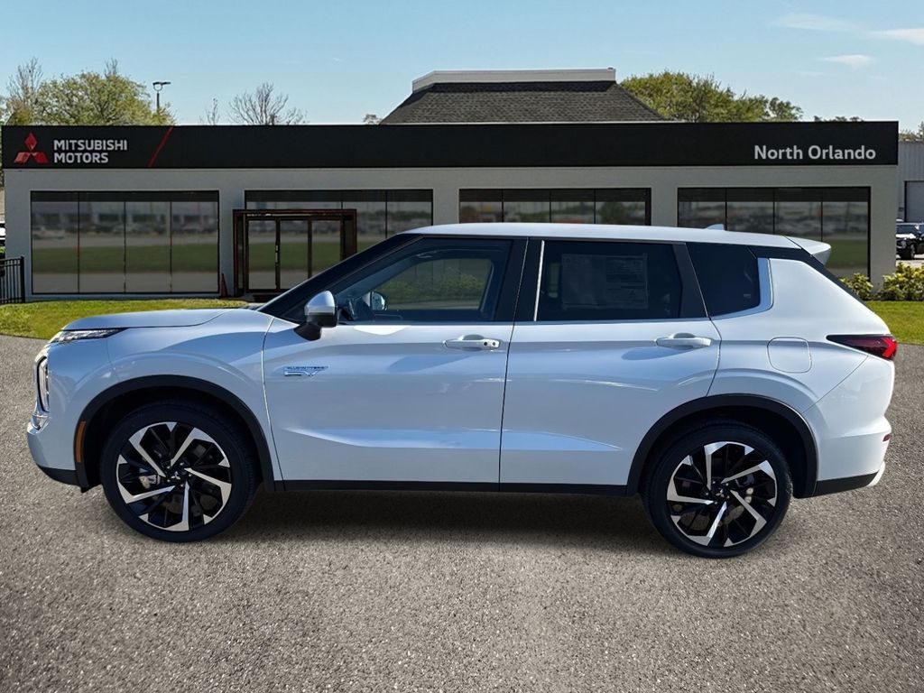 2025 Mitsubishi Outlander Plug-in Hybrid SE - Photo 7