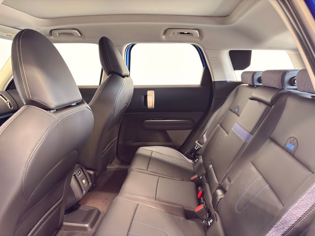 Thumbnail: 2025 MINI Cooper Countryman - 21