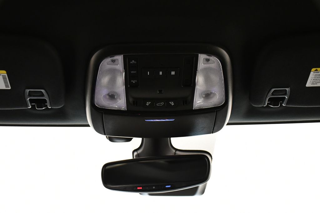 Thumbnail: 2022 Dodge Durango - 18