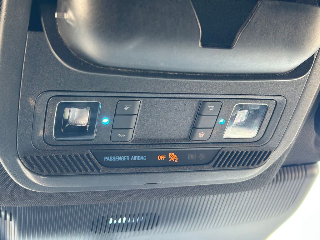 Used 2025 Ford Explorer SUV