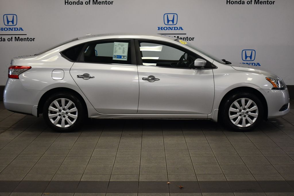 Thumbnail: 2015 Nissan Sentra - 8