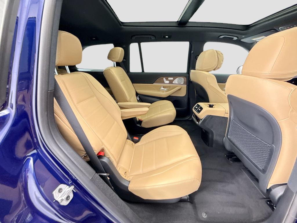 Thumbnail: 2026 Mercedes-Benz GLS - 22