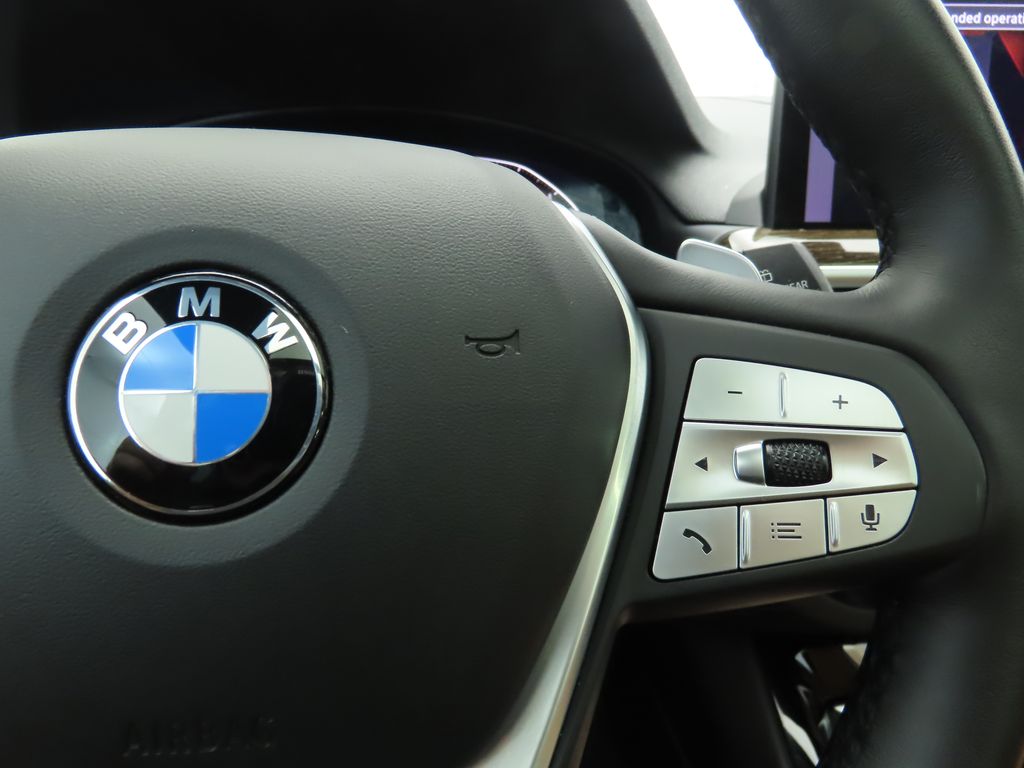 Thumbnail: 2022 BMW X3 - 12