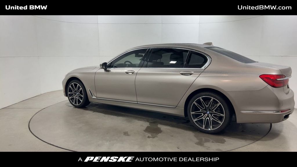 2019 BMW 7 Series 740i xDrive 6