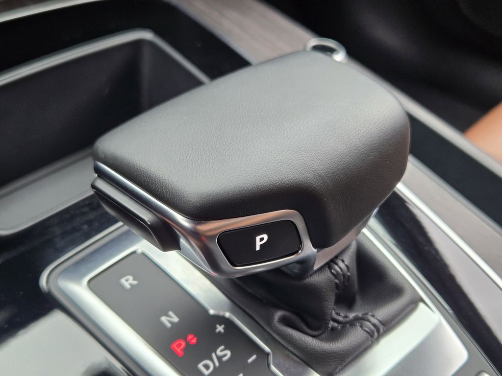used 2025 Audi Q5 e car, priced at $41,191