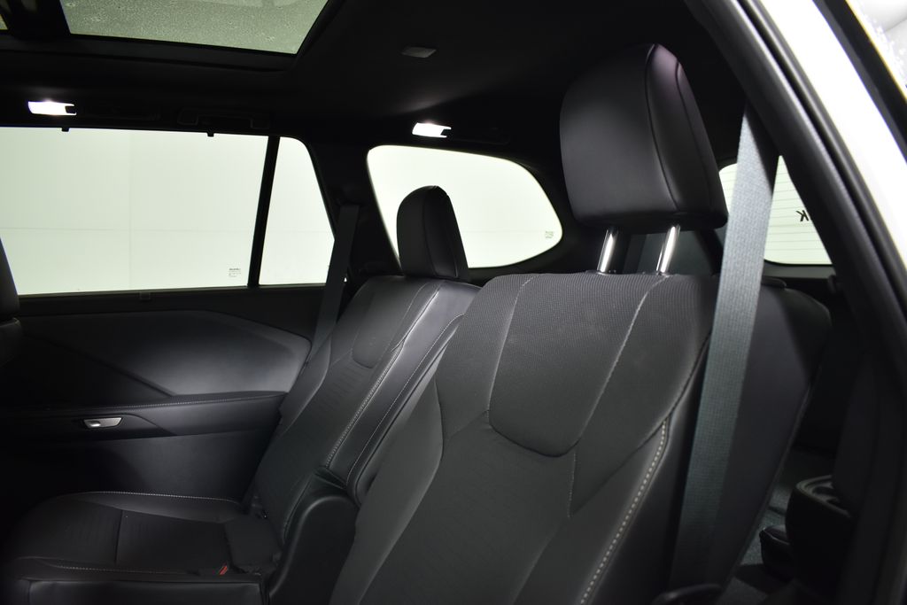 Thumbnail: 2026 Lexus TX - 32