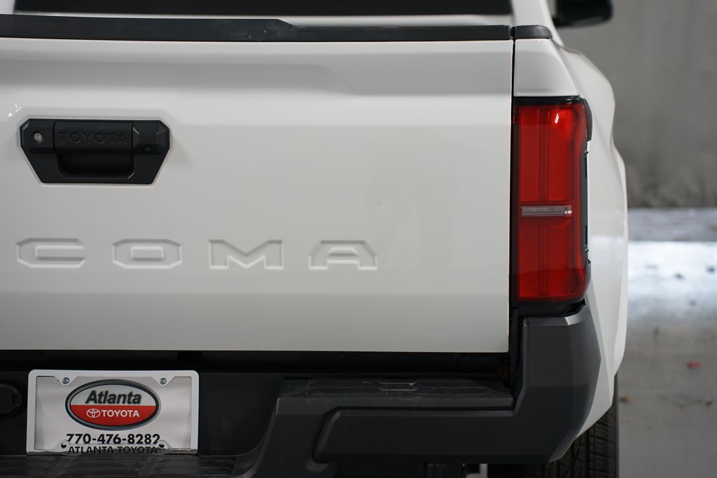Thumbnail: 2024 Toyota Tacoma - 10
