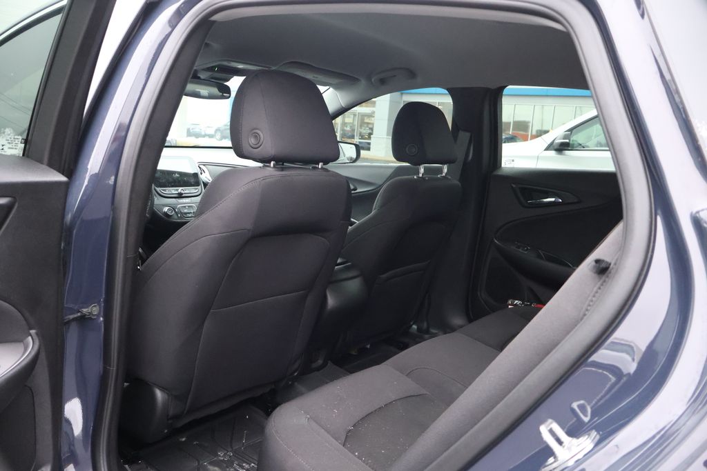 Thumbnail: 2025 Chevrolet Malibu - 28