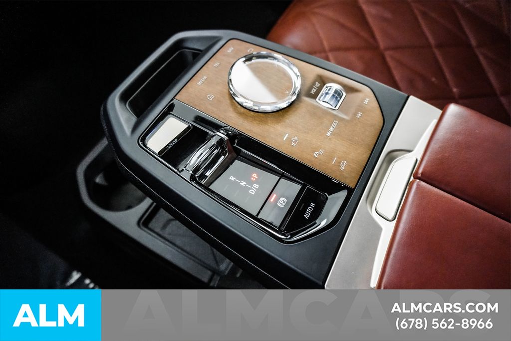 Used 2023 Black BMW M60 image 40