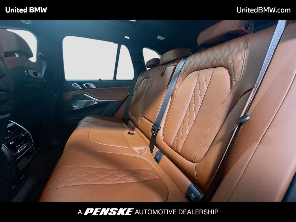 Thumbnail: 2026 BMW X5 - 13