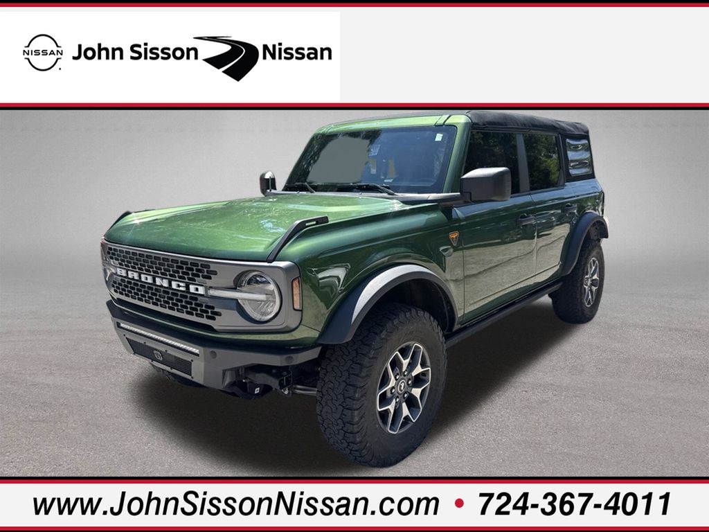 2023 Ford Bronco Badlands Green at Subaru and VW of Moon Township