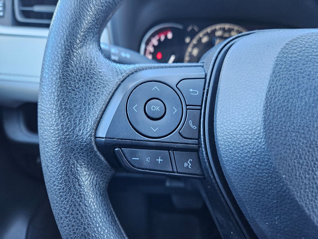 Thumbnail: 2024 Toyota RAV4 - 21