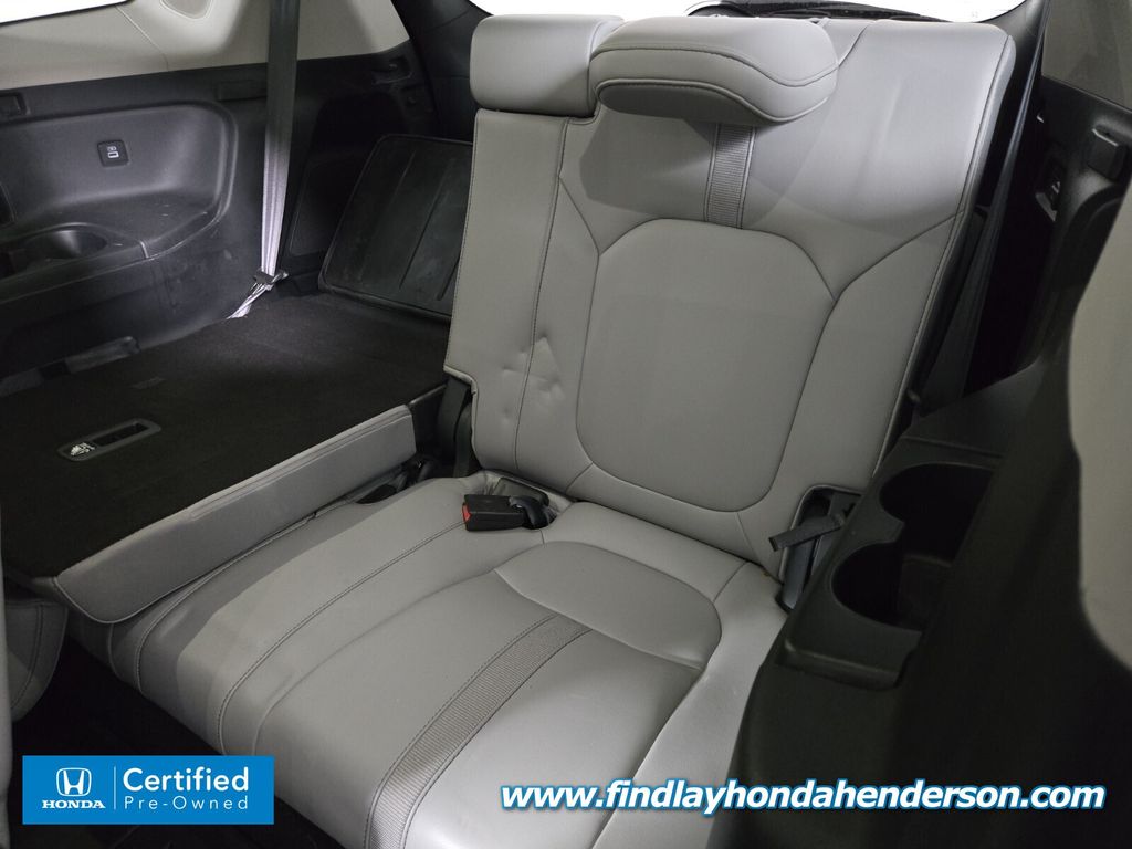 2023 Honda Pilot Touring photo