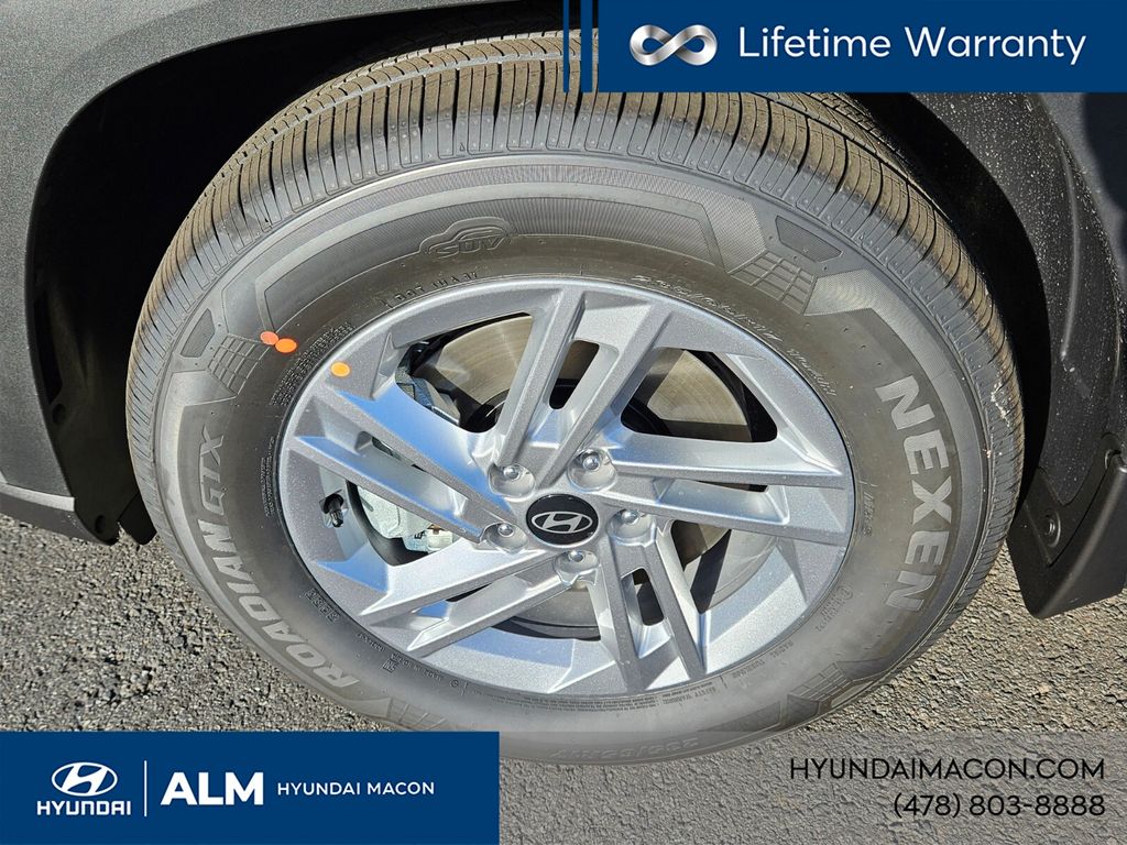 New 2026 Gray Hyundai SE FWD image 19