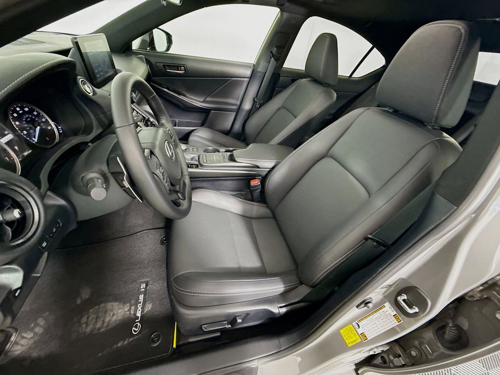 Thumbnail: 2025 Lexus IS - 20