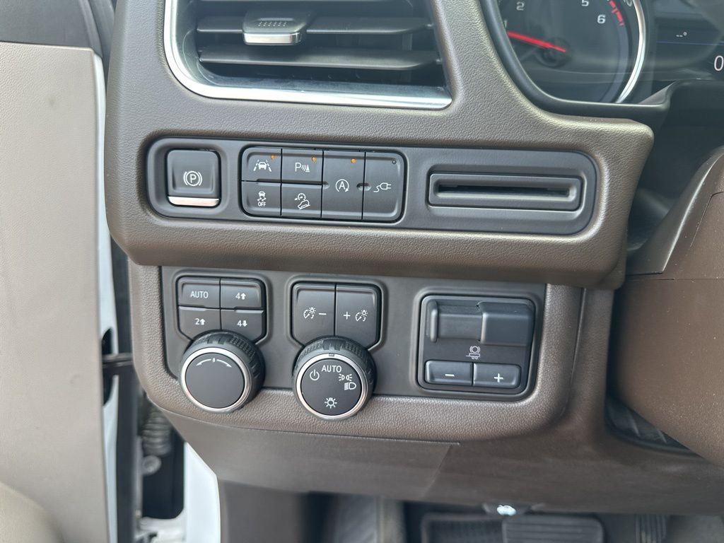 Used Car 2021 Chevrolet Tahoe  Z71 For Sale Under $50,000 In Austin, Texas