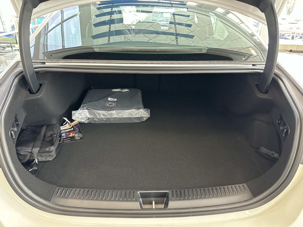 Thumbnail: 2026 Mercedes-Benz E-Class - 19