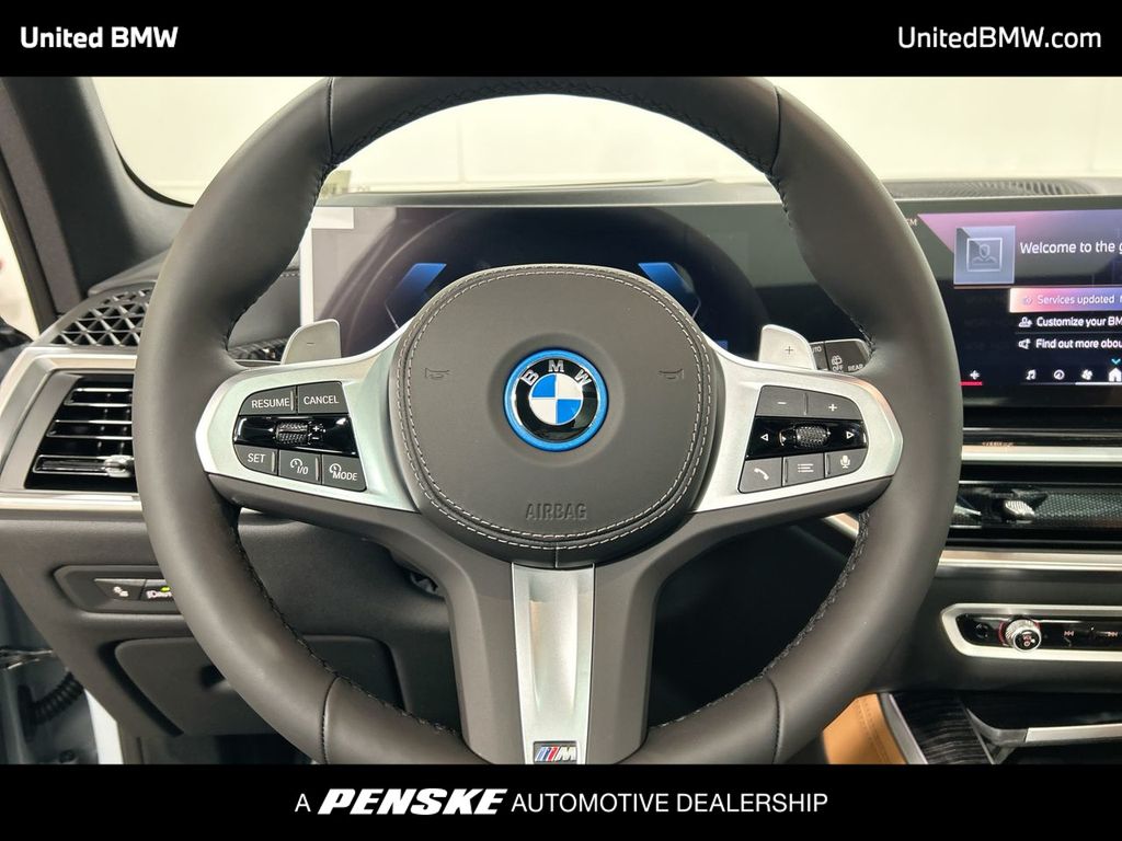 Thumbnail: 2026 BMW X5 - 14