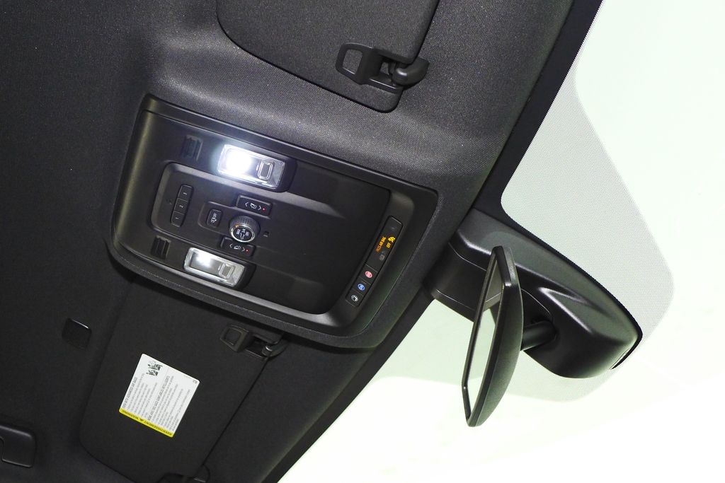 Thumbnail: 2021 GMC Yukon - 18