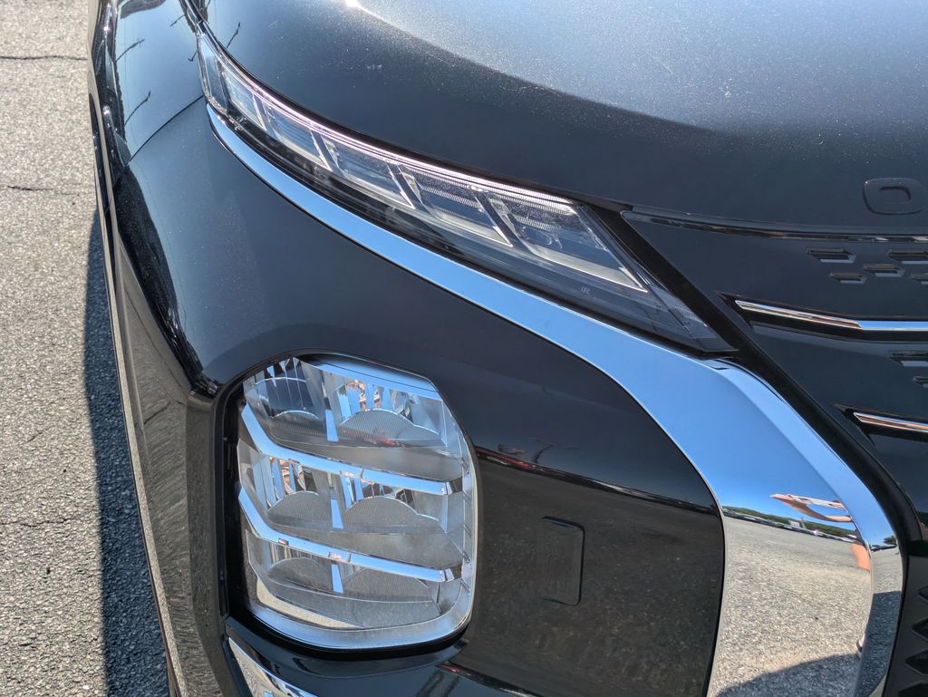 2025 Mitsubishi Outlander Plug-in Hybrid SEL - Photo 9