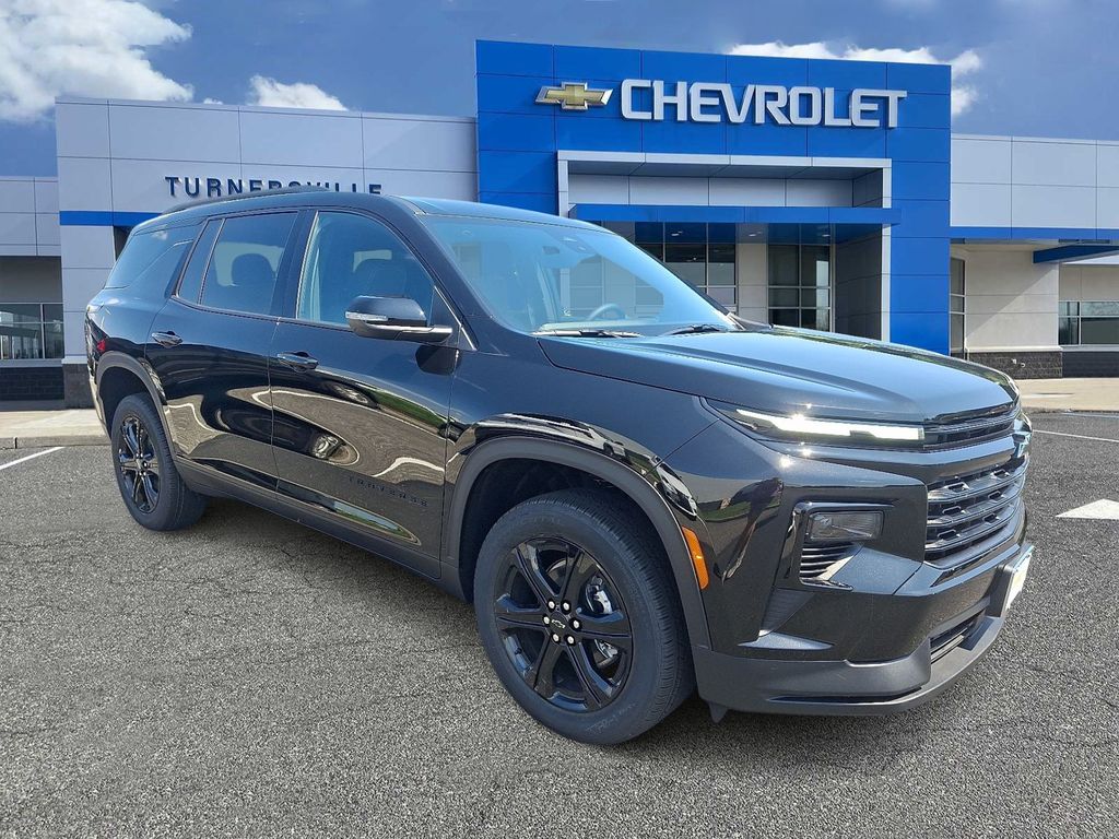Thumbnail: 2027 Chevrolet Traverse - 2