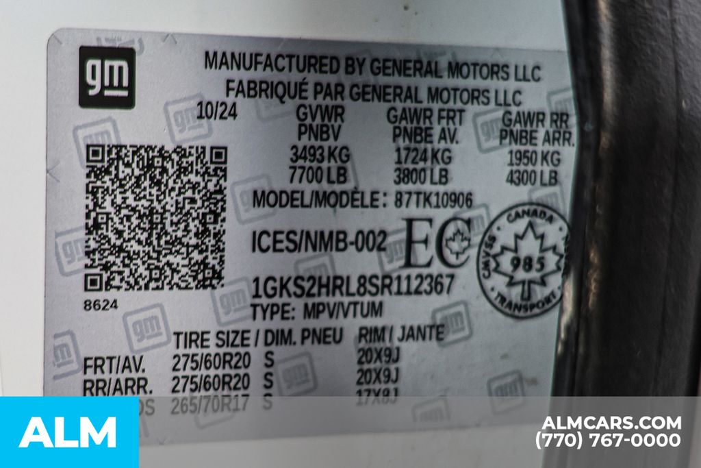 Used 2025 White GMC AT4 image 60