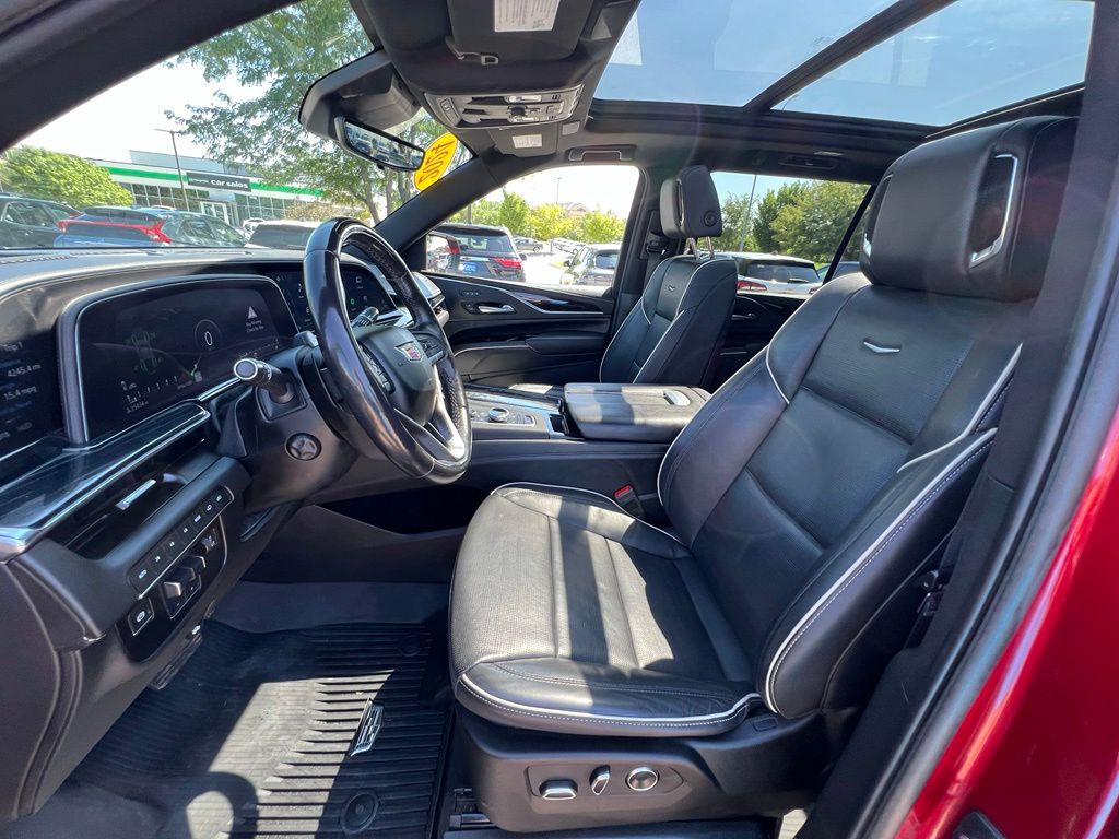 Used 2024 Cadillac Escalade ESV SUV