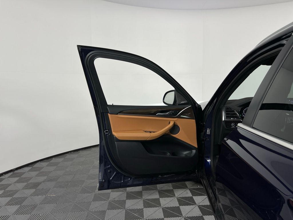 Thumbnail: 2023 BMW X3 - 14