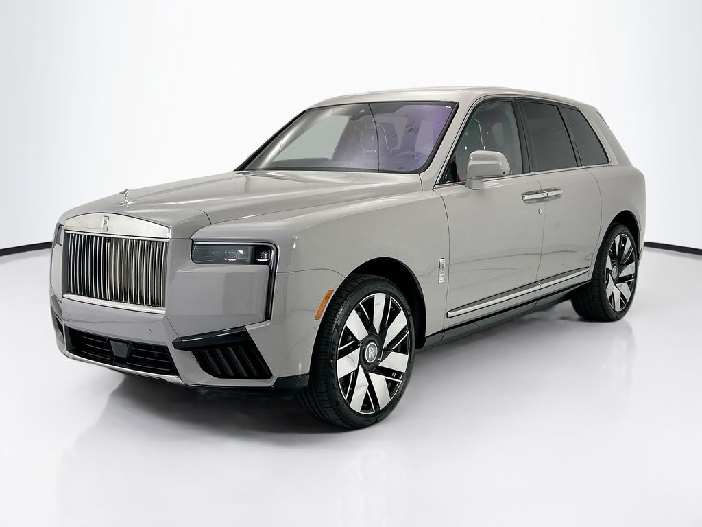 Thumbnail: 2027 Rolls-Royce Cullinan - 1
