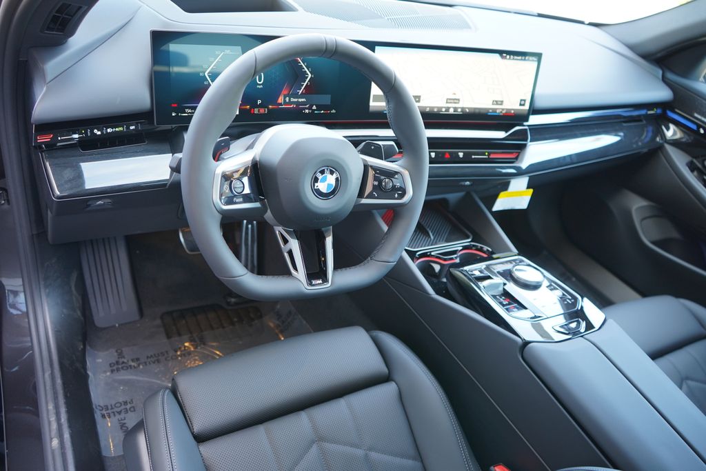 Thumbnail: 2026 BMW 5 Series - 13