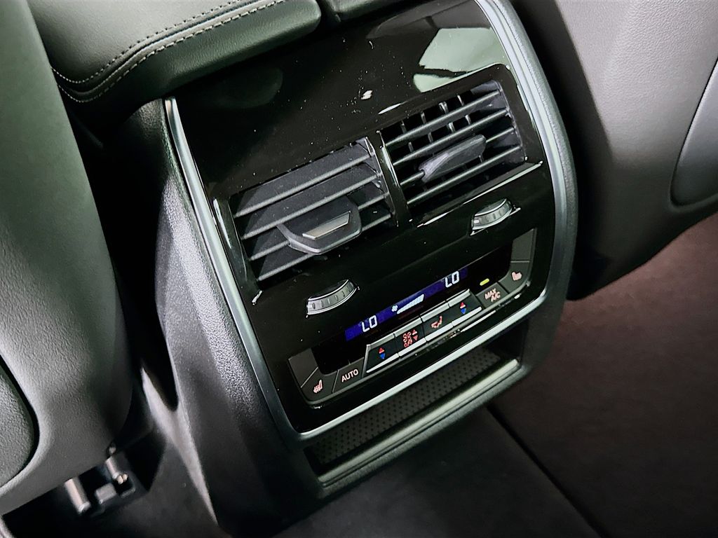 2026 BMW X5 sDrive40i 18