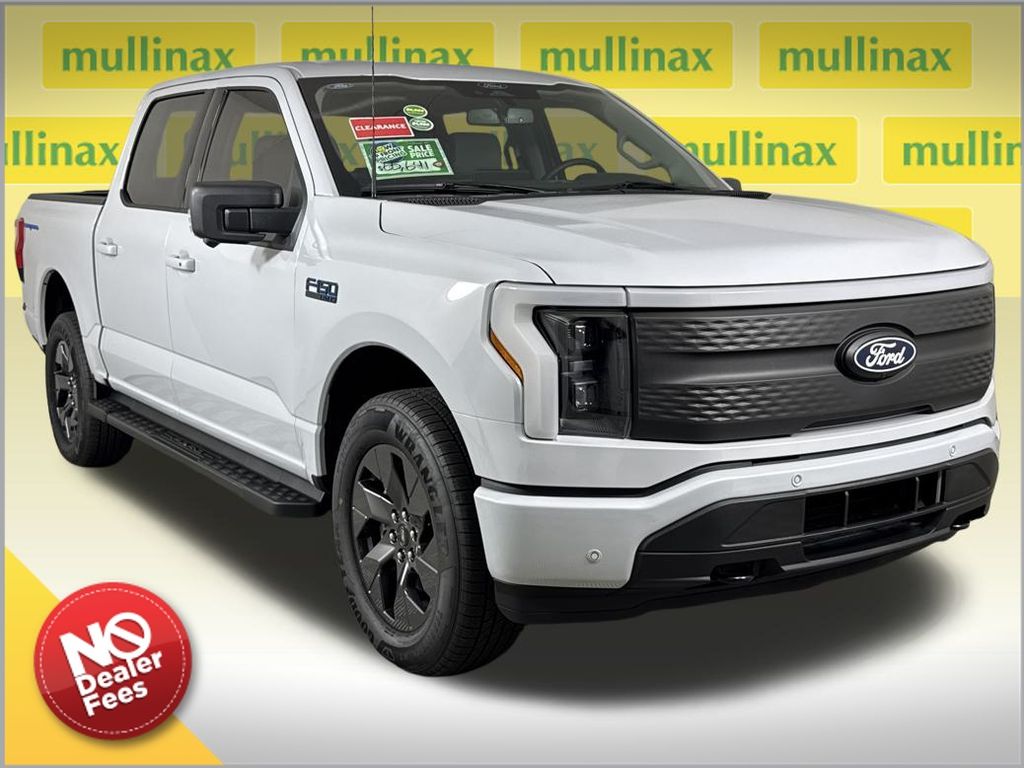 2025 Ford F-150 Lightning Flash SuperCrew AWD