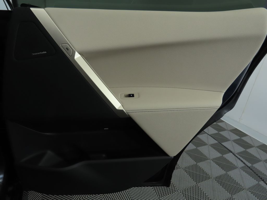 Thumbnail: 2026 BMW iX - 28