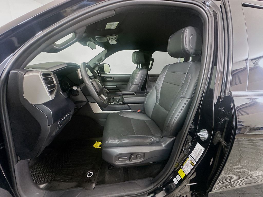 Thumbnail: 2025 Toyota Tundra - 21