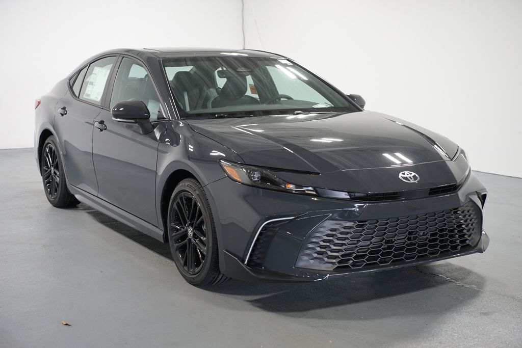 Thumbnail: 2025 Toyota Camry - 3