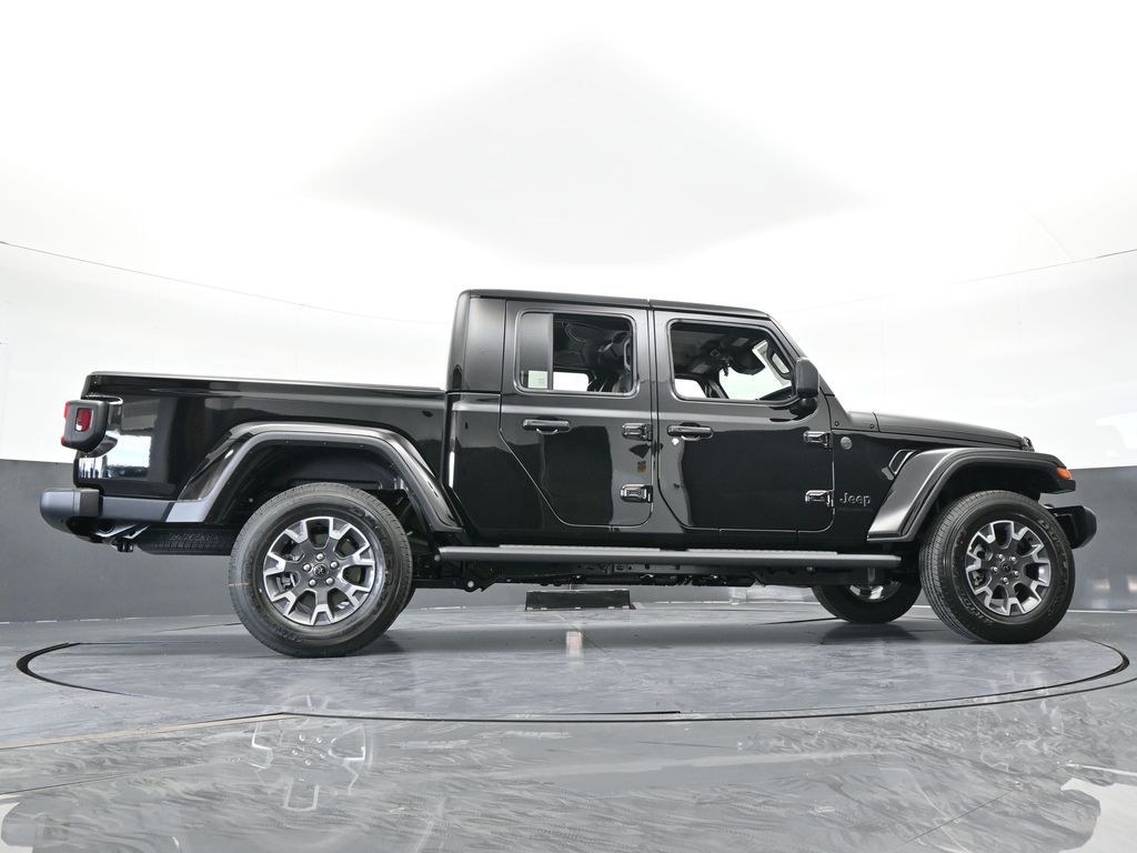 New 2026 black clearcoat Jeep Sahara image 56