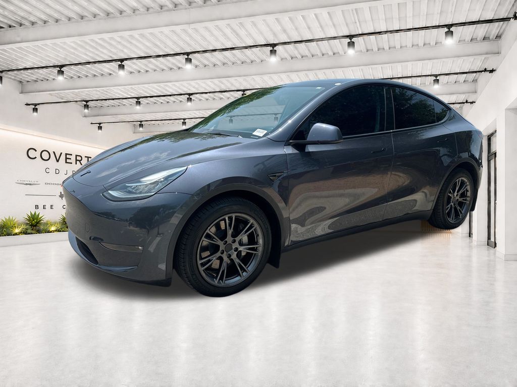 Used Car 2022 Tesla Model Y  Long Range For Sale Under $35,000 In Austin, Texas