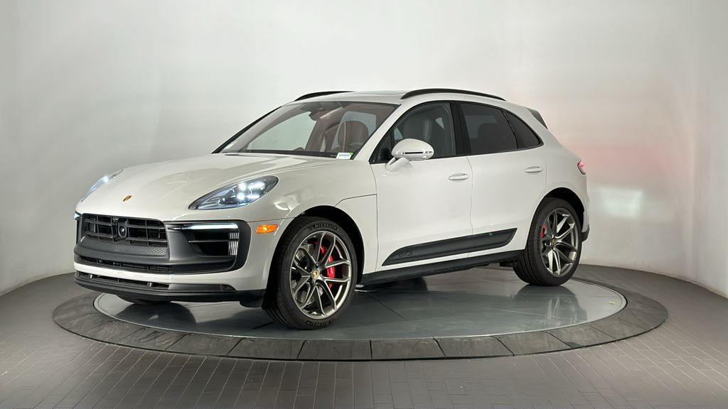 2024 Porsche Macan GTS -
                Santa Clara, CA