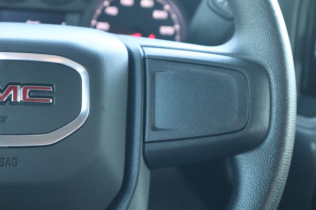 Thumbnail: 2025 GMC Sierra 1500 - 12