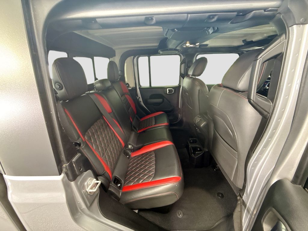 Thumbnail: 2021 Jeep Gladiator - 20