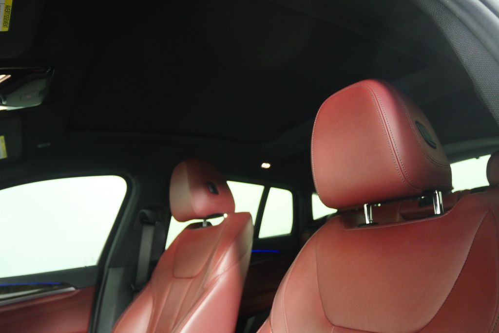 2019 BMW X4 M40i 11
