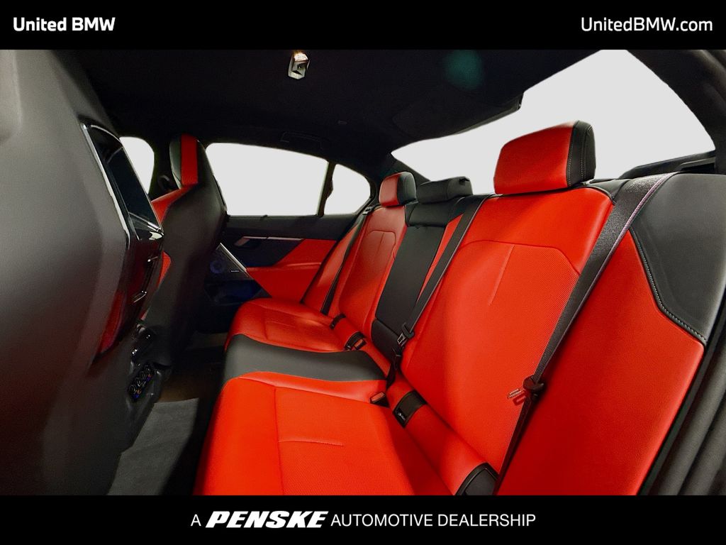 Thumbnail: 2025 BMW M5 - 12