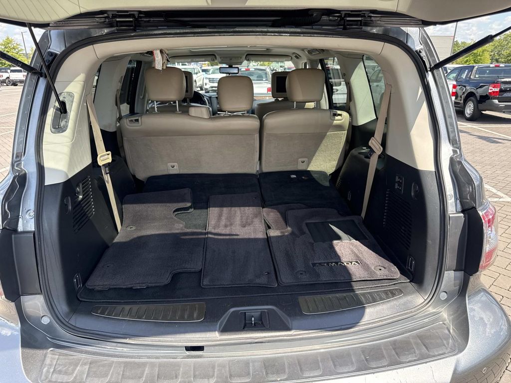 Used 2019 Gray Nissan Platinum image 24