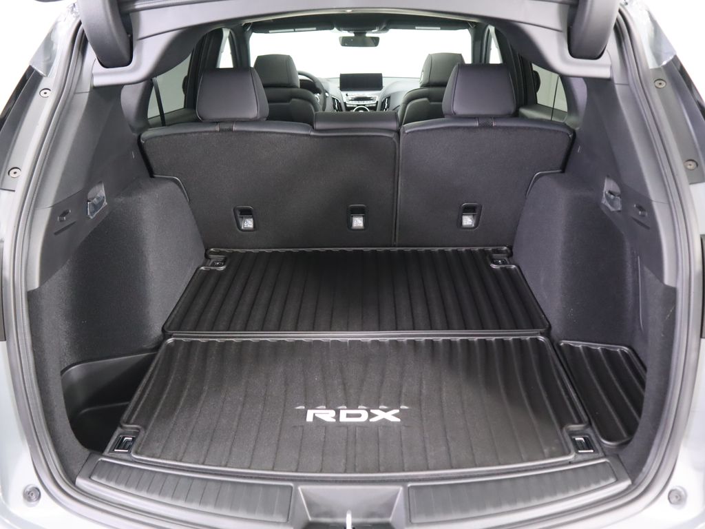 Thumbnail: 2026 Acura RDX - 30