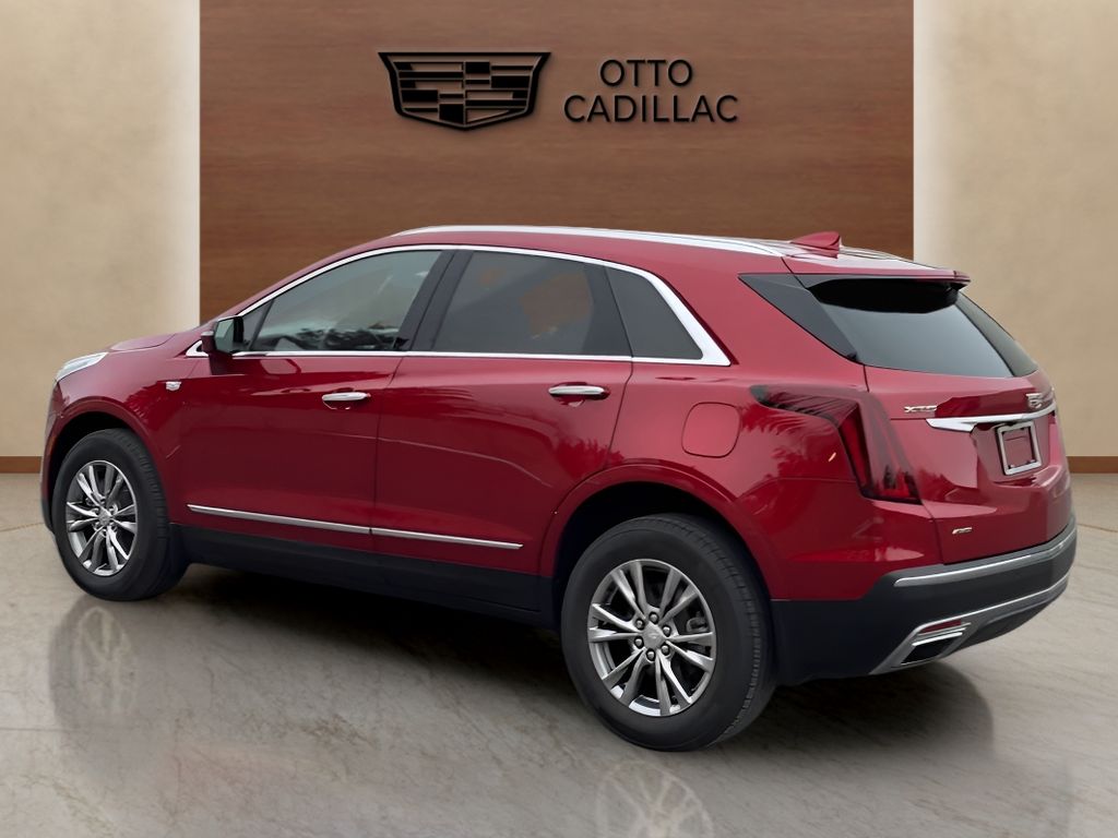 used 2023 Cadillac XT5 car, priced at $33,300