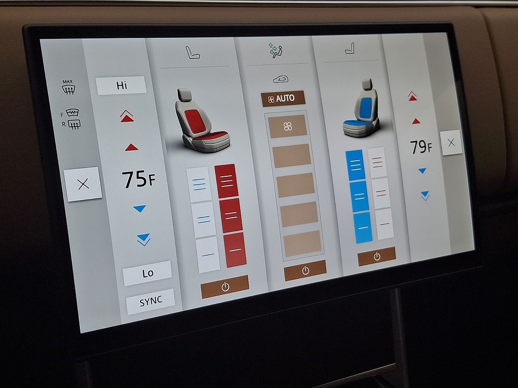 Thumbnail: 2026 Land Rover Range Rover - 13