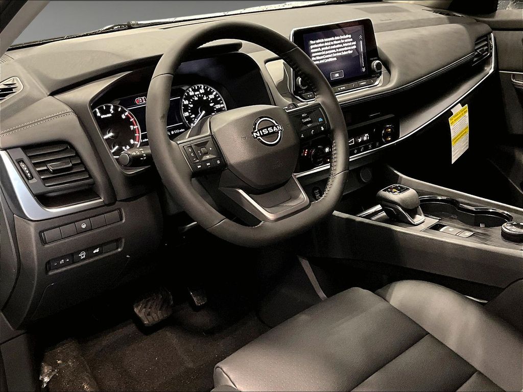 2026 Nissan Rogue — photo 6