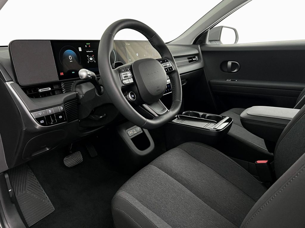 IONIQ 5 SE