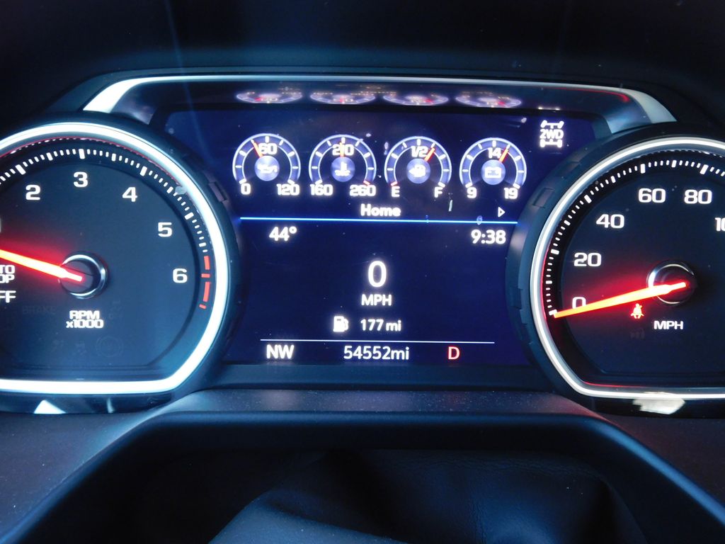 Thumbnail: 2021 Chevrolet Tahoe - 6